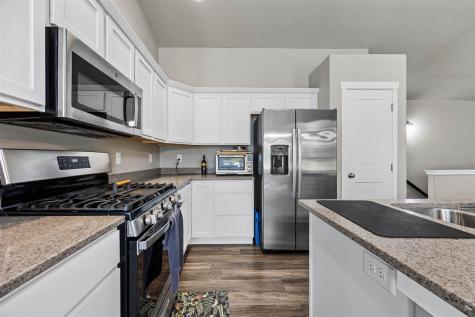 850 Aiden Street Iowa City IA 52245