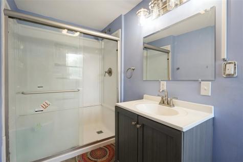1119 E 10th Street Muscatine IA 52761