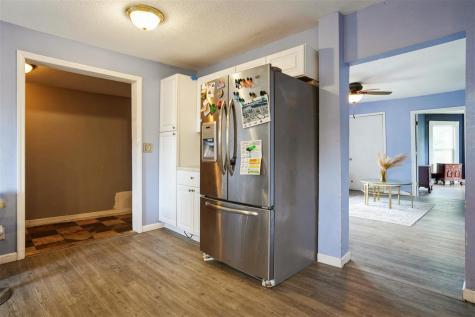 1119 E 10th Street Muscatine IA 52761