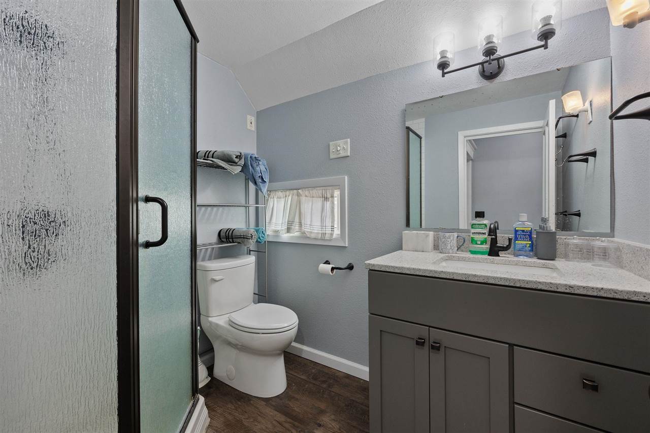 1707 8th Avenue Belle Plaine IA 52208