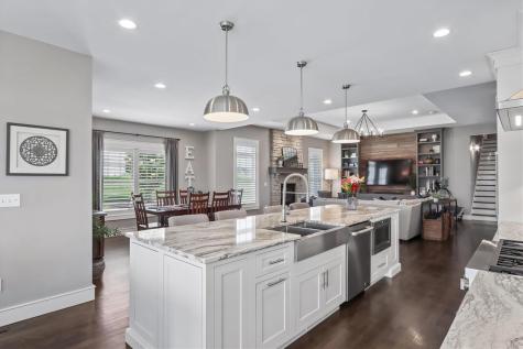 3738 Lacina Drive SW Iowa City IA 52240