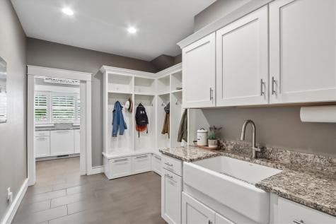 3738 Lacina Drive SW Iowa City IA 52240