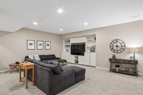 3738 Lacina Drive SW Iowa City IA 52240