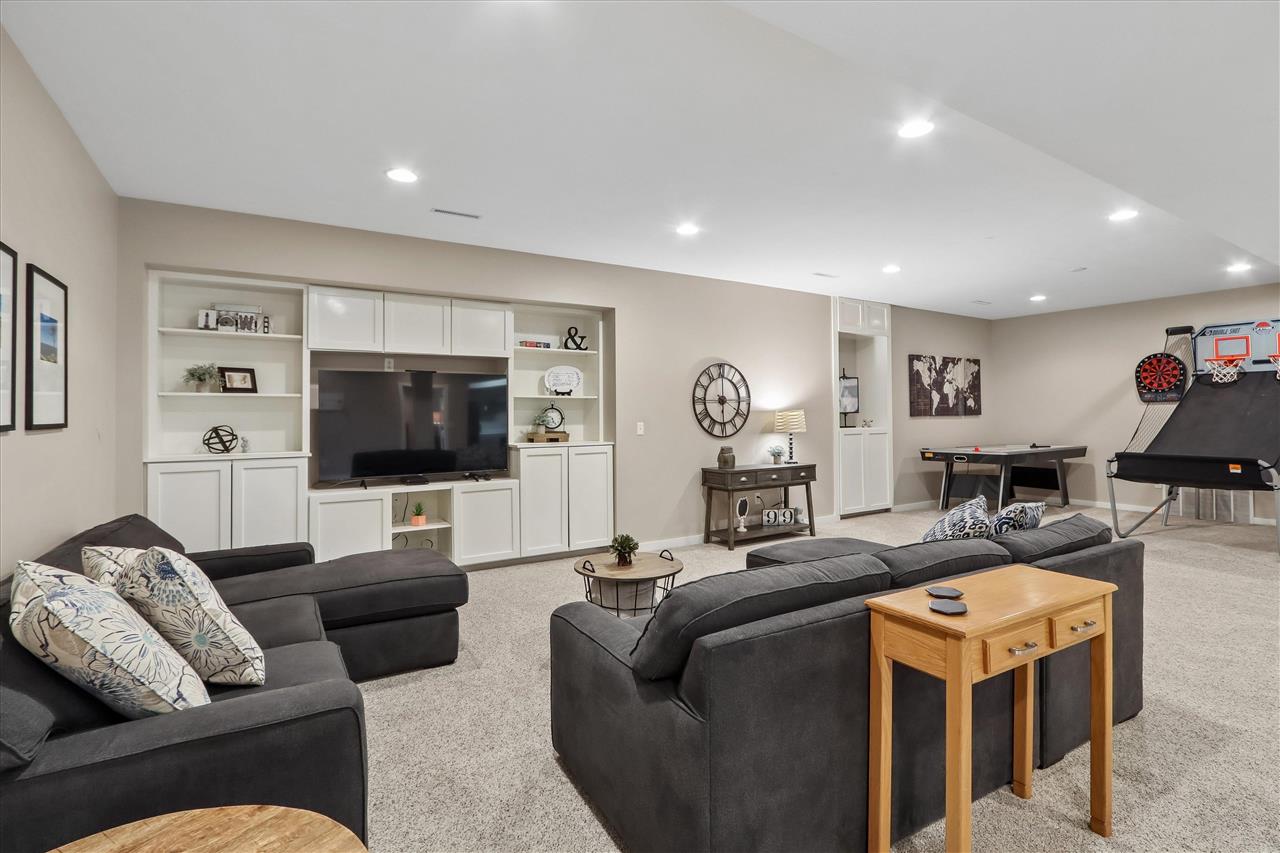 3738 Lacina Drive SW Iowa City IA 52240