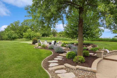 3738 Lacina Drive SW Iowa City IA 52240