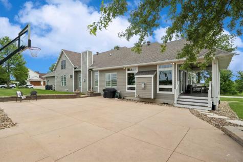 3738 Lacina Drive SW Iowa City IA 52240