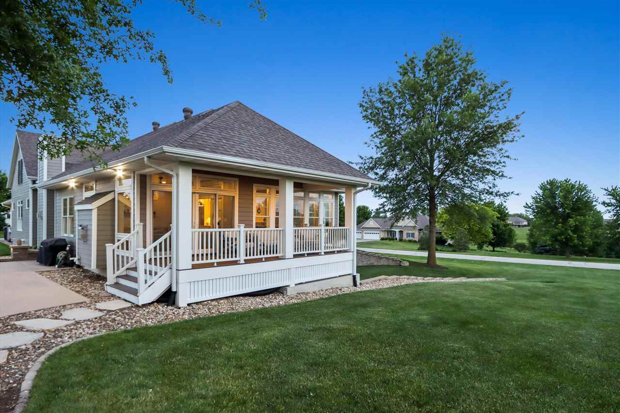 3738 Lacina Drive SW Iowa City IA 52240