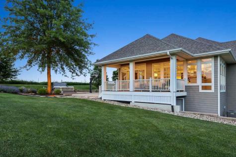 3738 Lacina Drive SW Iowa City IA 52240