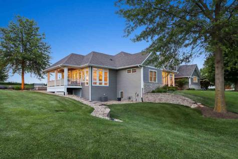 3738 Lacina Drive SW Iowa City IA 52240