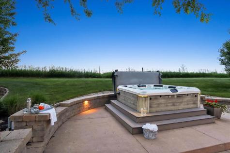 3738 Lacina Drive SW Iowa City IA 52240