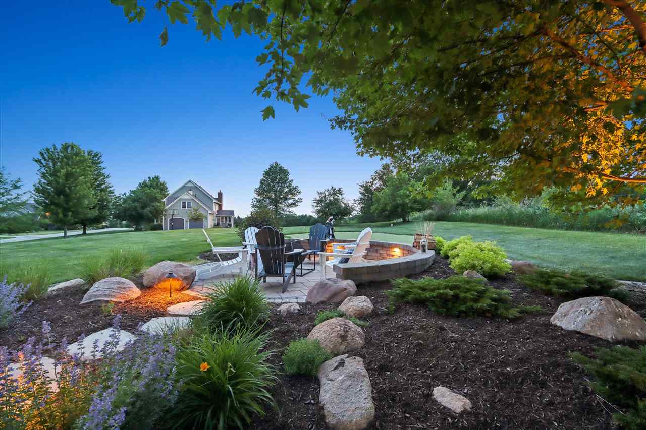 3738 Lacina Drive SW Iowa City IA 52240