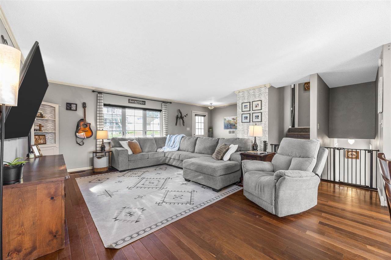 220 Summerhays Street Tiffin IA 52340