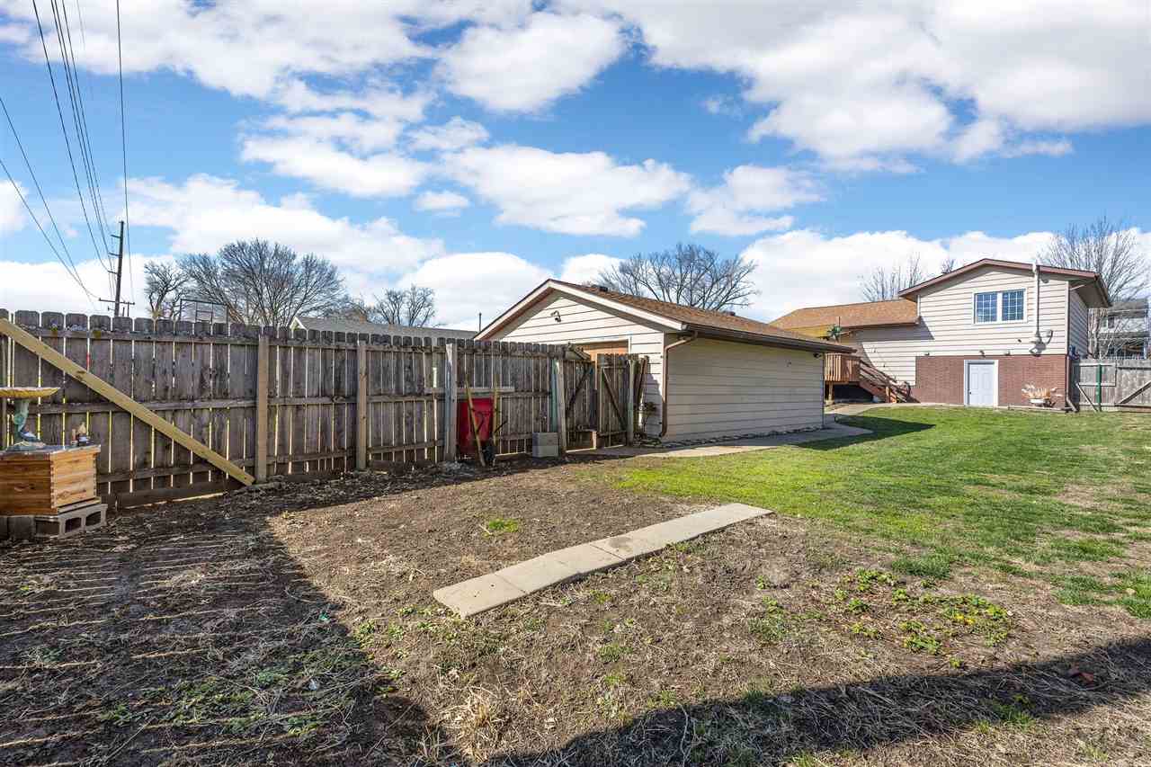 220 Summerhays Street Tiffin IA 52340