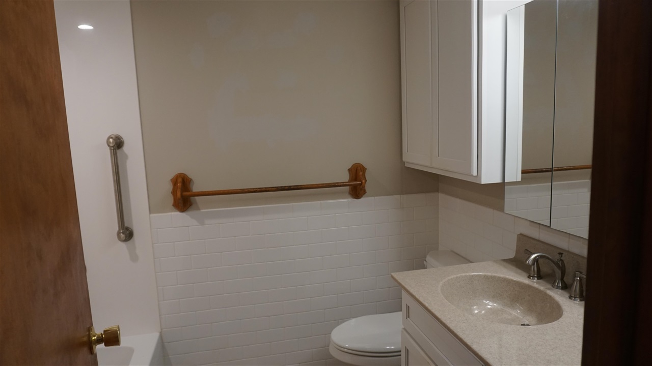 448 Brady Street Hills IA 52235