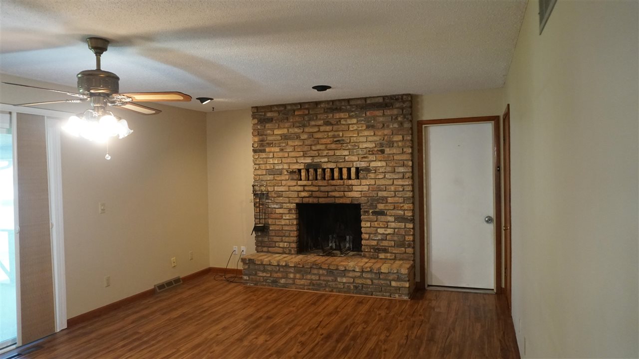 448 Brady Street Hills IA 52235