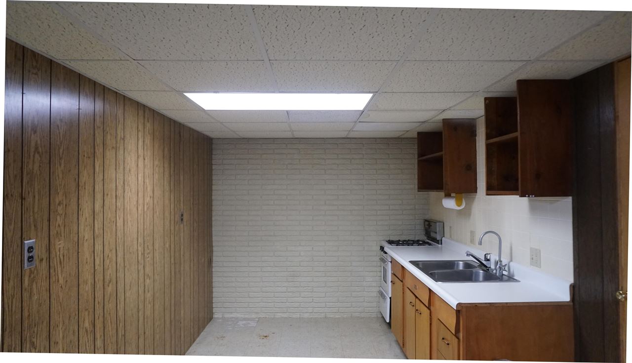 448 Brady Street Hills IA 52235
