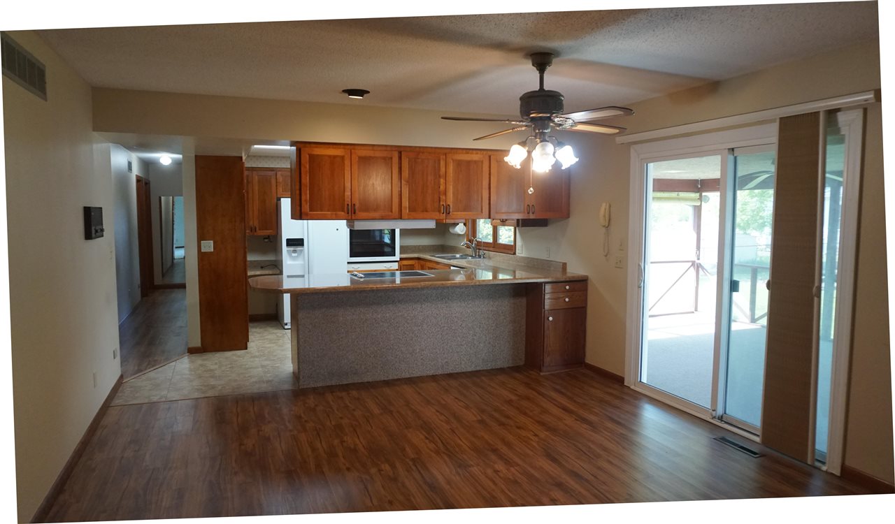 448 Brady Street Hills IA 52235