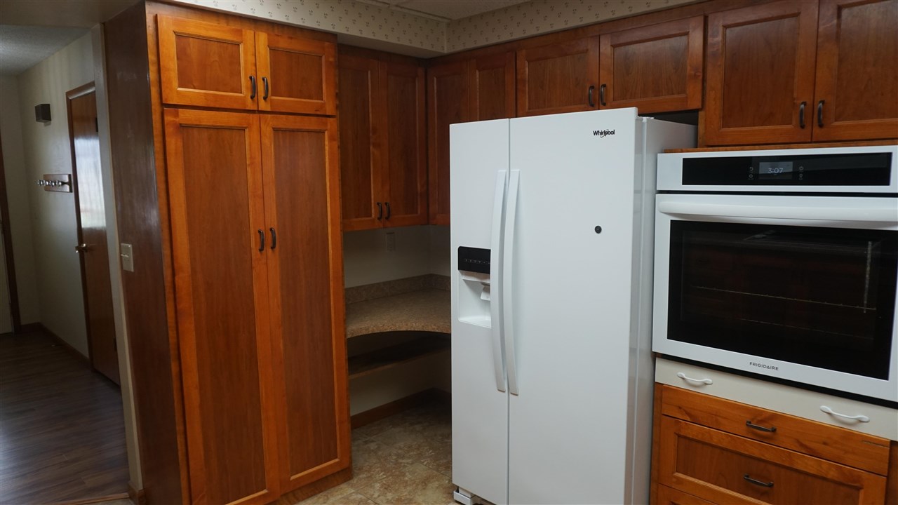 448 Brady Street Hills IA 52235