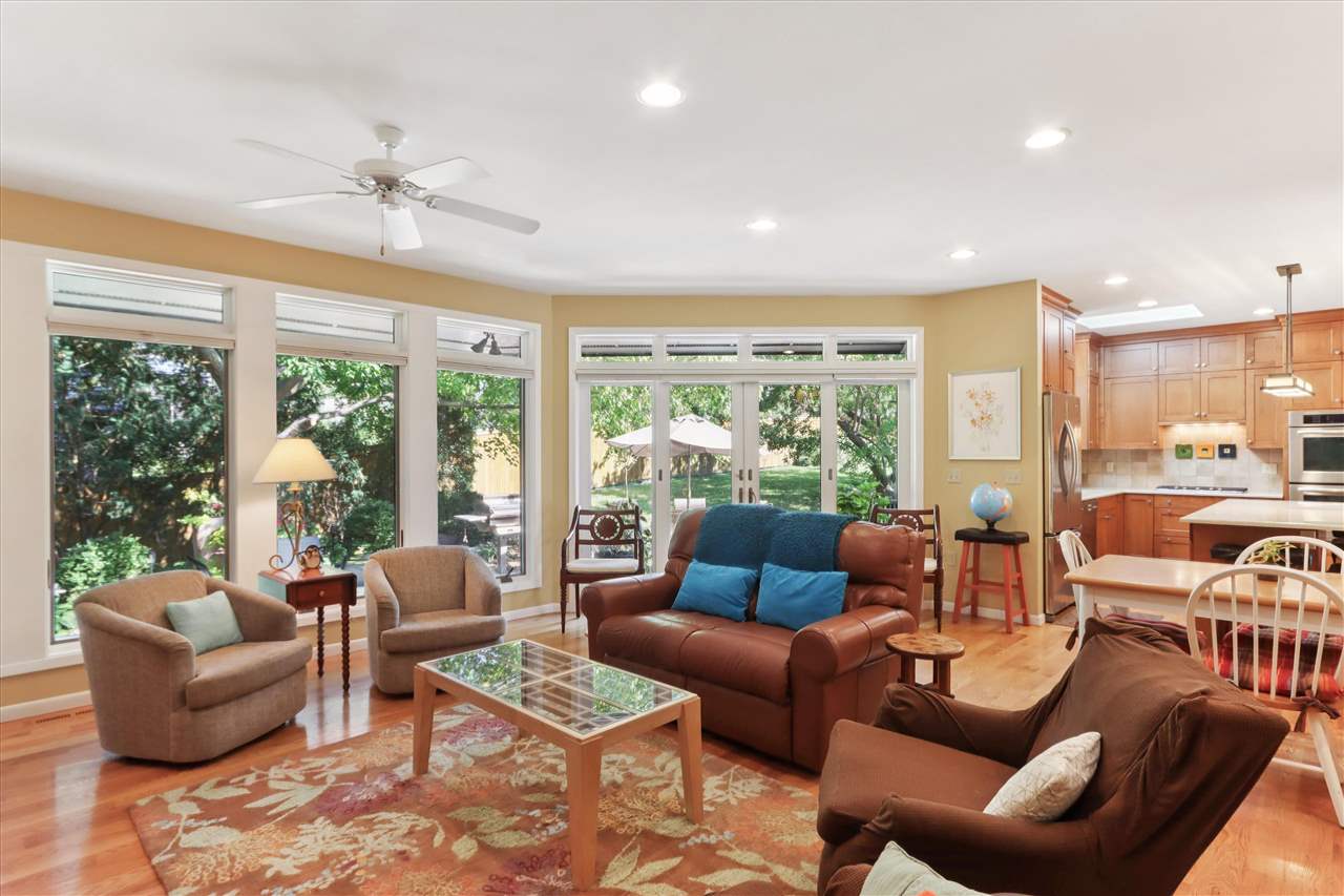 1950 Calvin Avenue Iowa City IA 52246