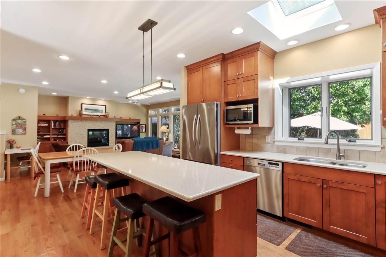 1950 Calvin Avenue Iowa City IA 52246