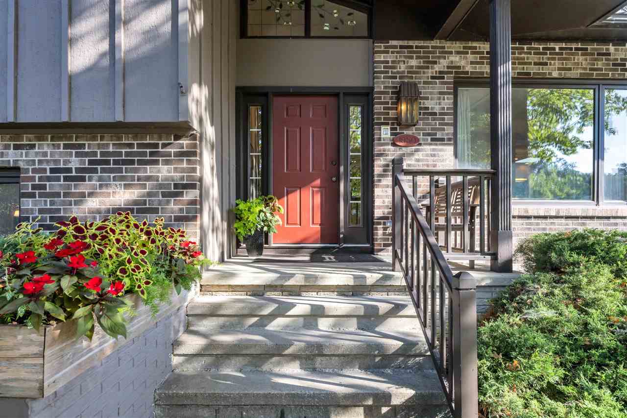 1950 Calvin Avenue Iowa City IA 52246