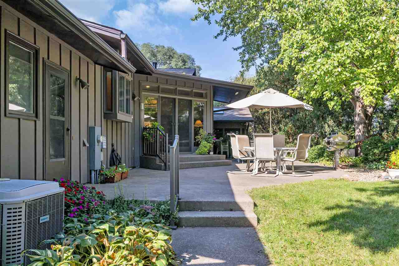 1950 Calvin Avenue Iowa City IA 52246