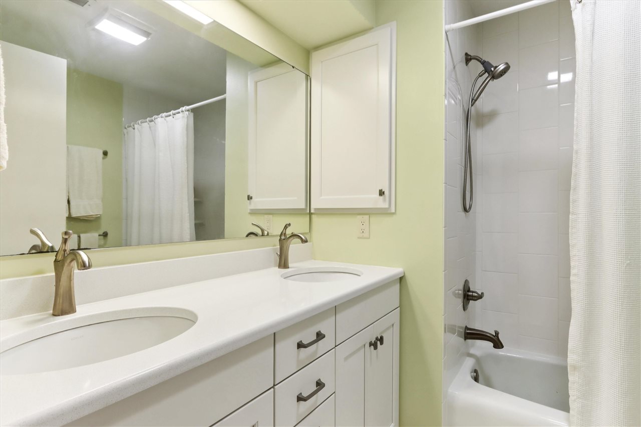 1950 Calvin Avenue Iowa City IA 52246