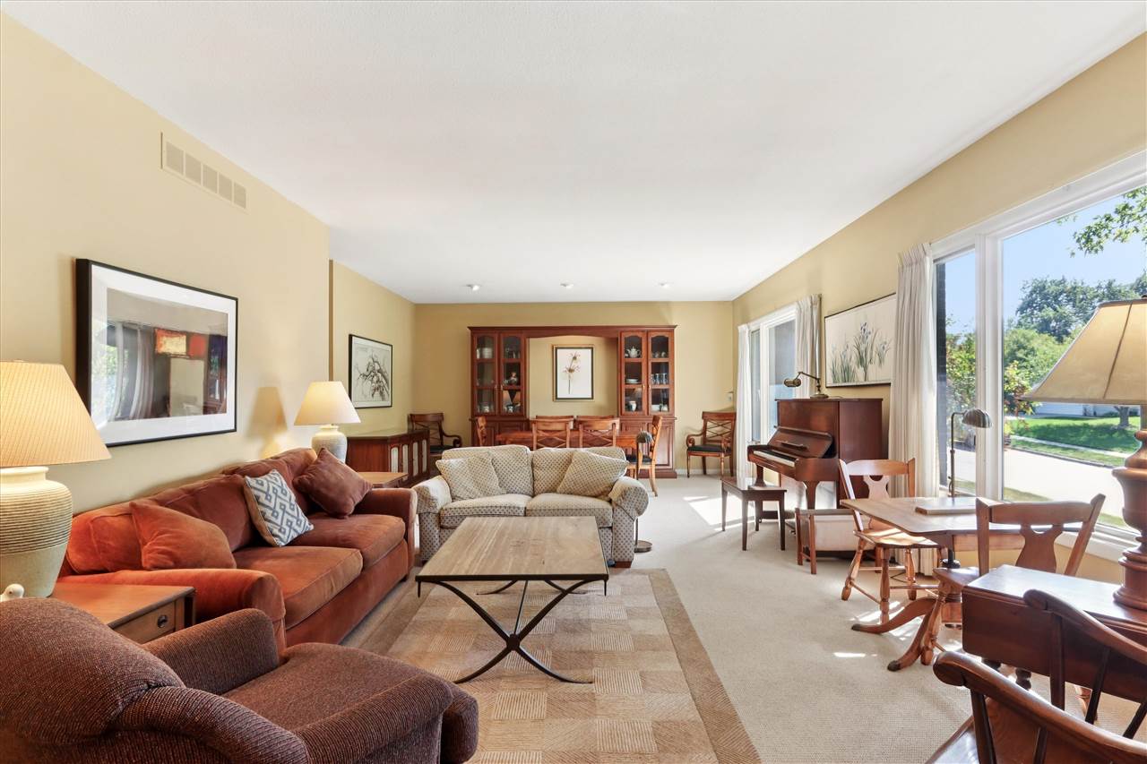 1950 Calvin Avenue Iowa City IA 52246