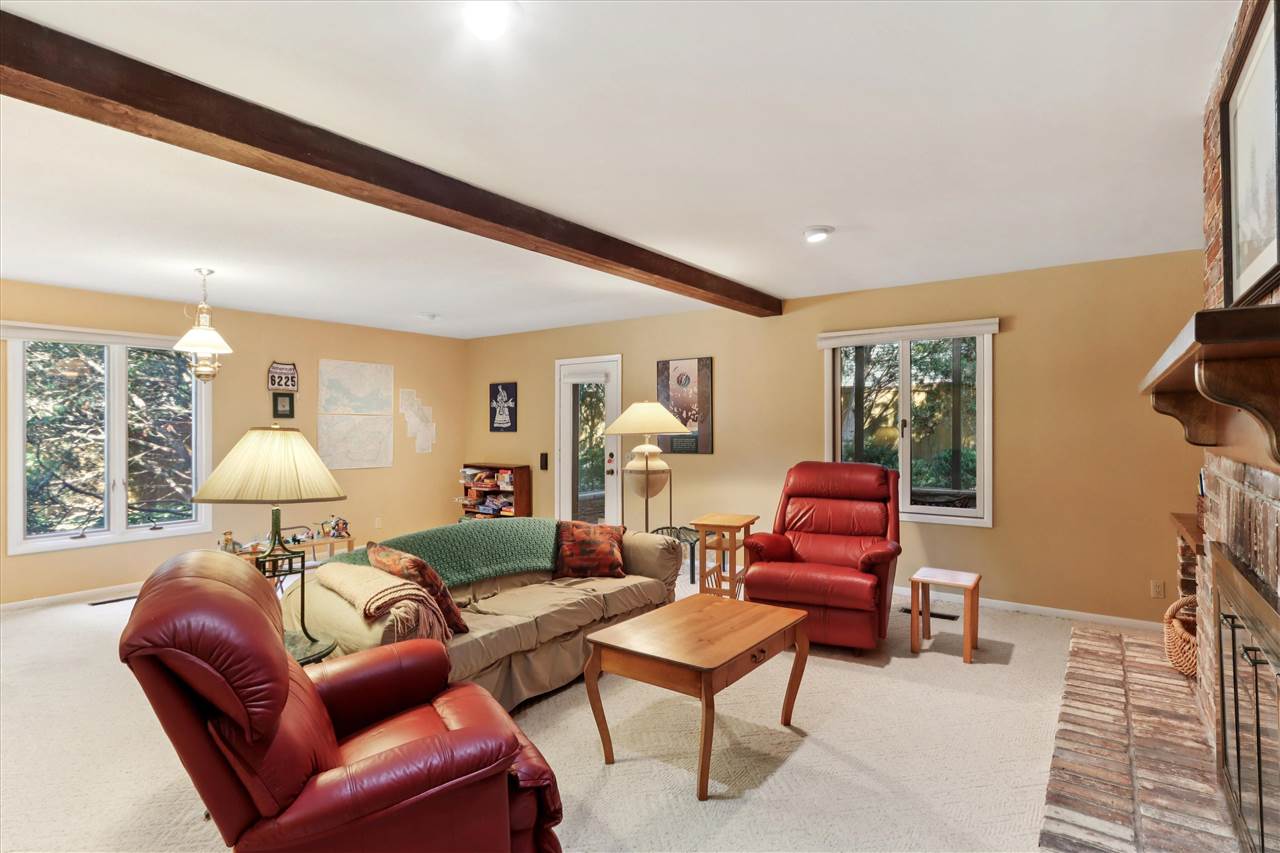 1950 Calvin Avenue Iowa City IA 52246