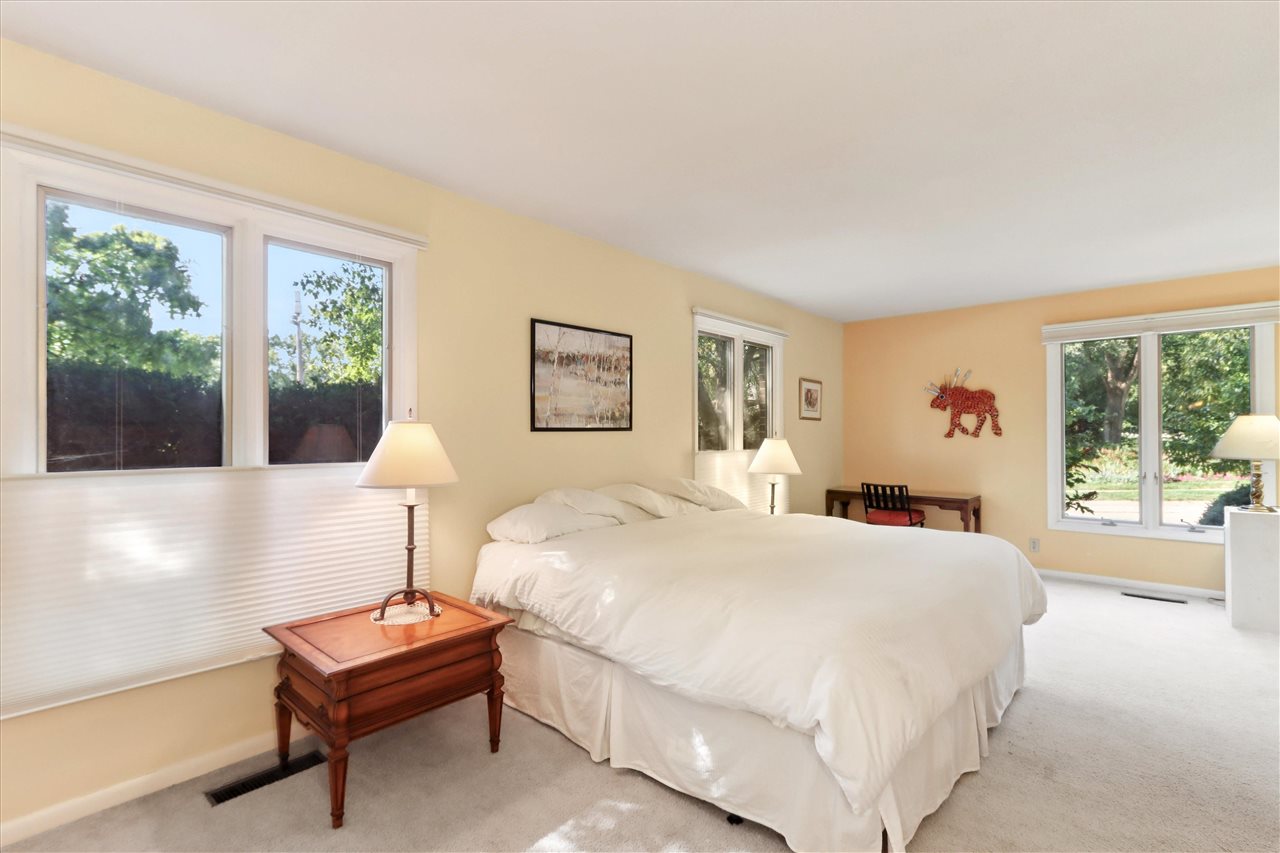 1950 Calvin Avenue Iowa City IA 52246