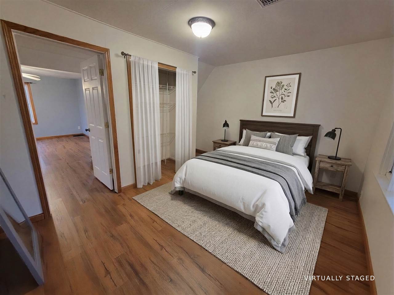 214 E Center Street Oxford IA 52322