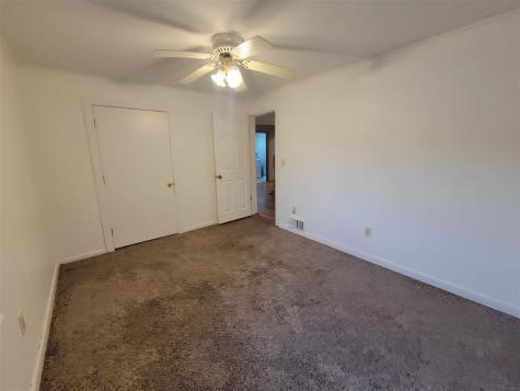 214 E Center Street Oxford IA 52322