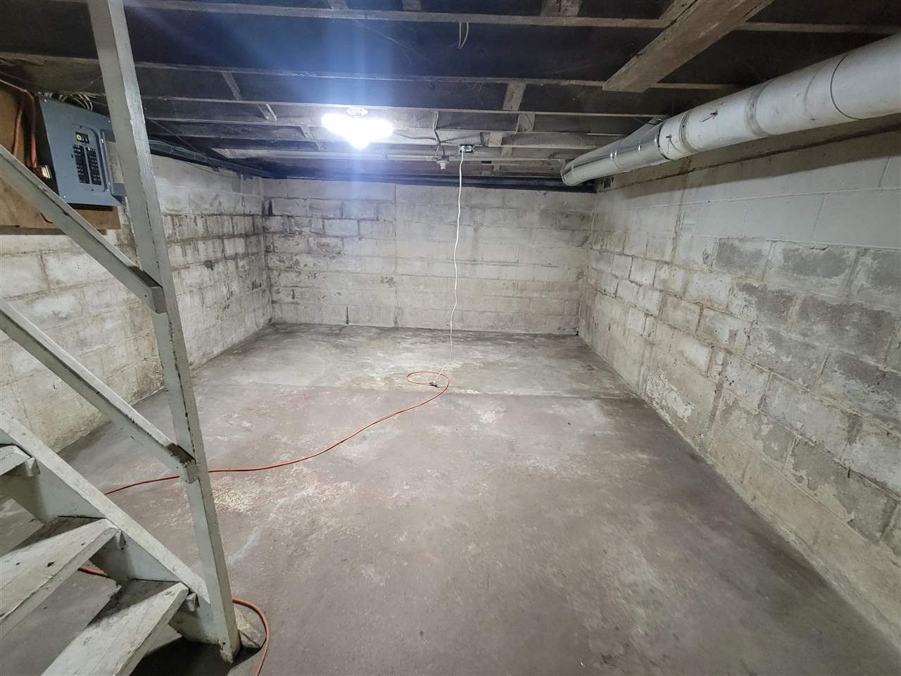 214 E Center Street Oxford IA 52322
