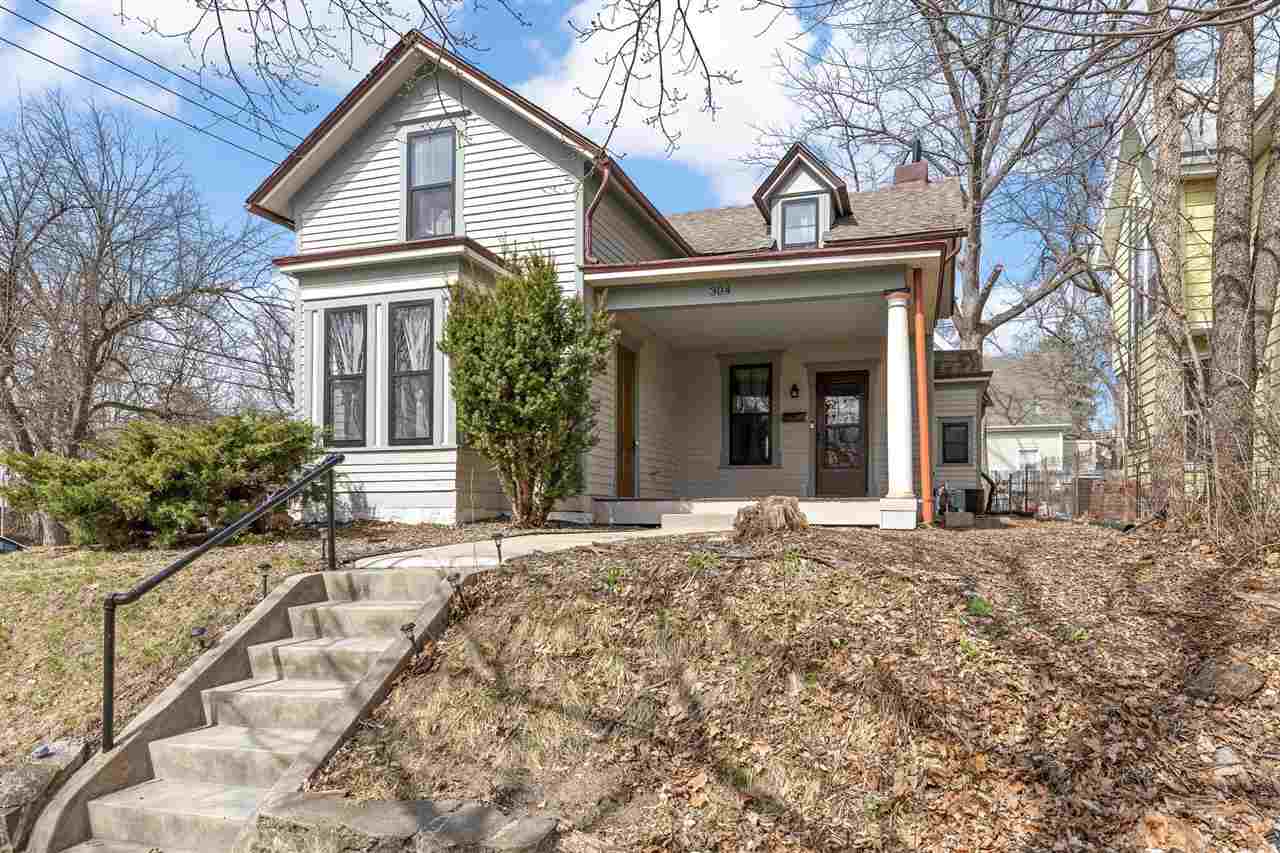 304 Ronalds Street Iowa City IA 52245