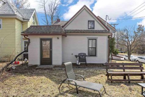 304 Ronalds Street Iowa City IA 52245