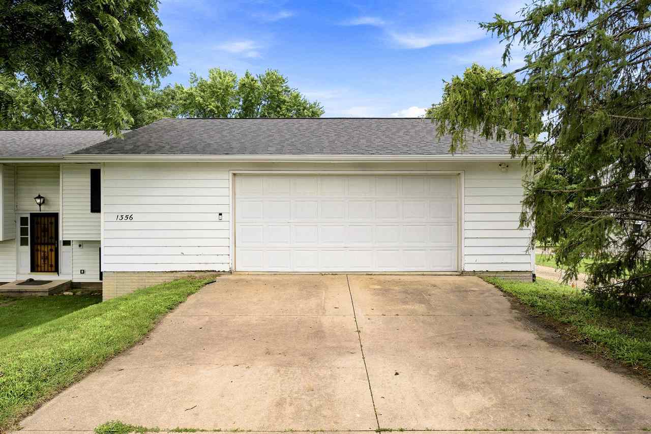 1356 Main Street Center Point IA 52213