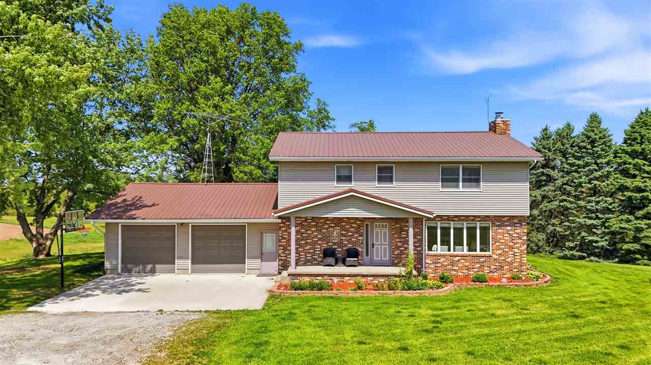 1895 Underwood Avenue Ainsworth IA 52201