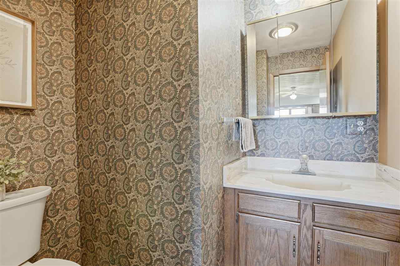 1895 Underwood Avenue Ainsworth IA 52201