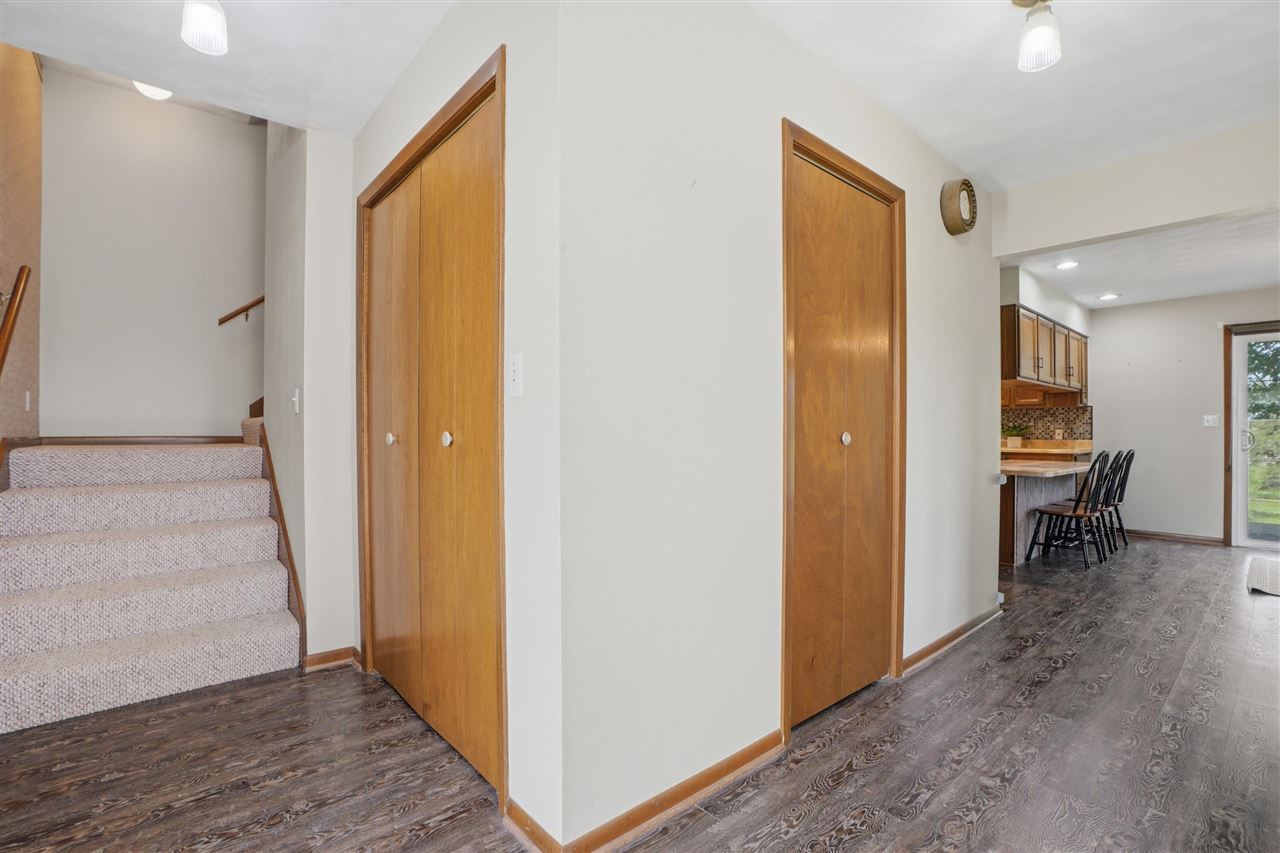 1895 Underwood Avenue Ainsworth IA 52201