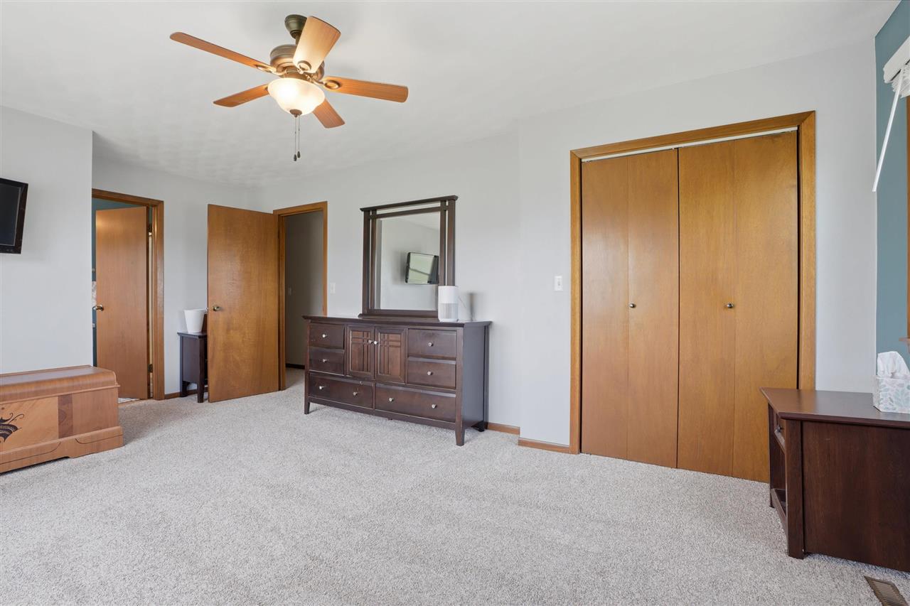 1895 Underwood Avenue Ainsworth IA 52201