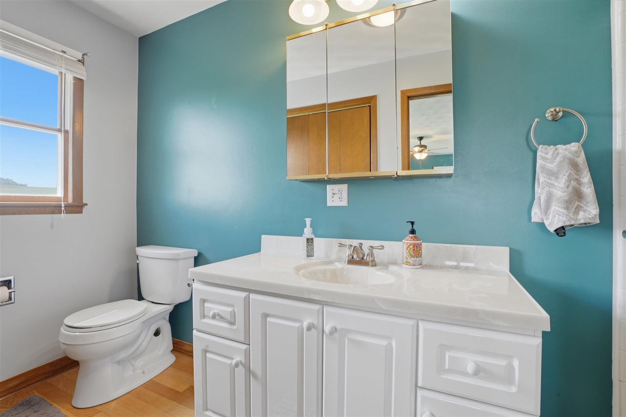 1895 Underwood Avenue Ainsworth IA 52201