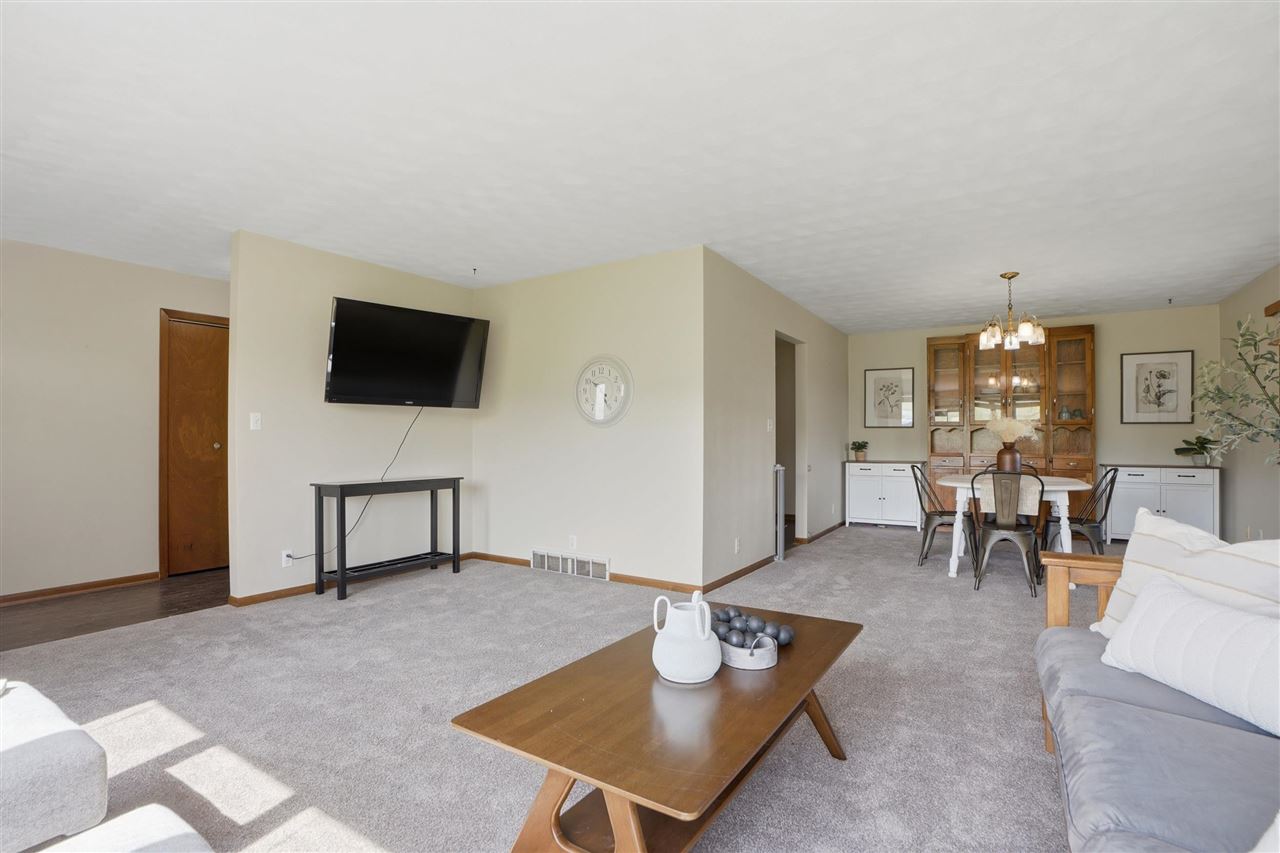 1895 Underwood Avenue Ainsworth IA 52201