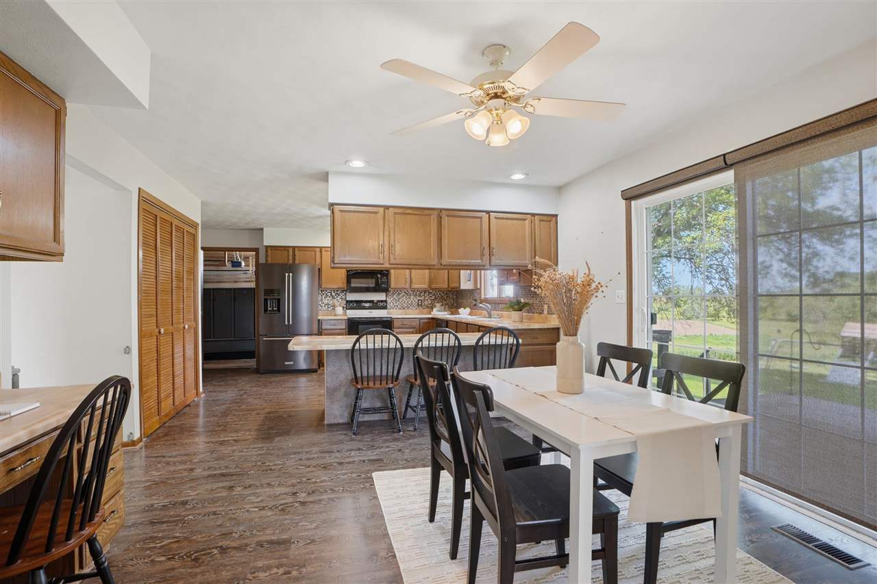 1895 Underwood Avenue Ainsworth IA 52201