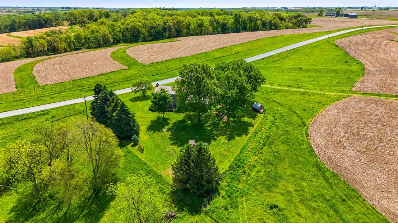 1895 Underwood Avenue Ainsworth IA 52201