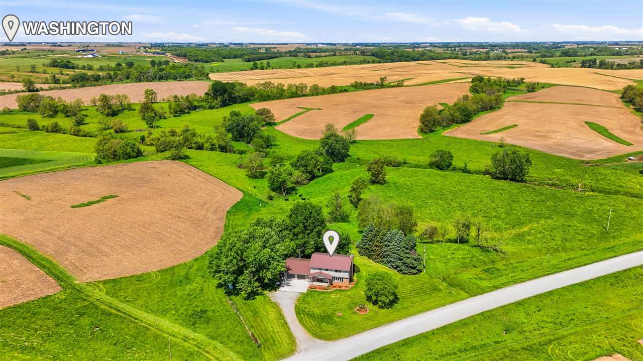 1895 Underwood Avenue Ainsworth IA 52201