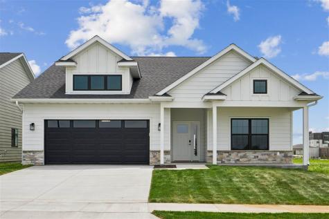 1271 Roosevelt Circle North Liberty IA 52317-1304