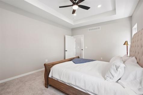 1271 Roosevelt Circle North Liberty IA 52317-1304