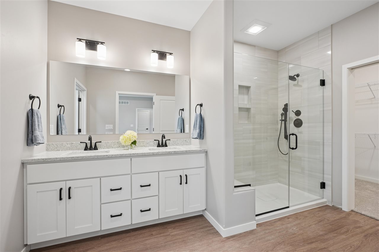 1271 Roosevelt Circle North Liberty IA 52317-1304