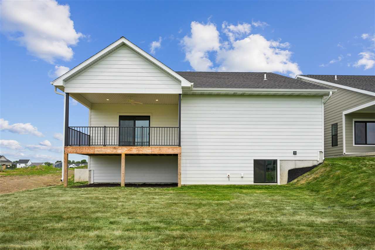1271 Roosevelt Circle North Liberty IA 52317-1304