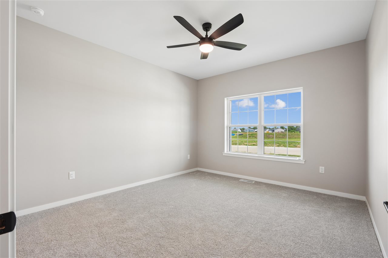 1271 Roosevelt Circle North Liberty IA 52317-1304